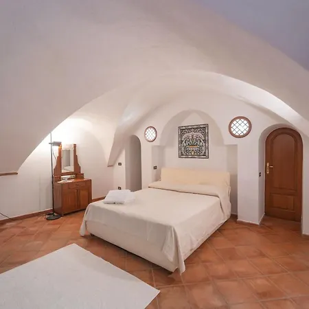 Casa Demuro * بوسا
