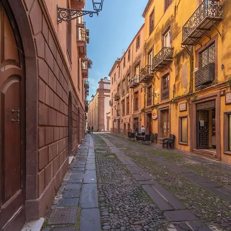 Casa Demuro بوسا